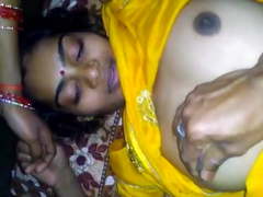 Stunning Desi Girl in Saree in Indian Village